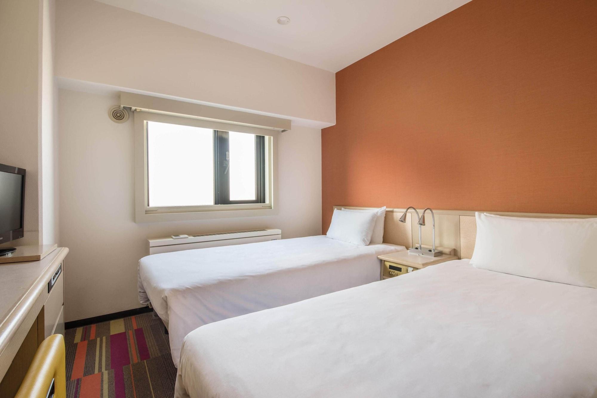 The B Sangenjaya Hotel Tokyo Exterior photo